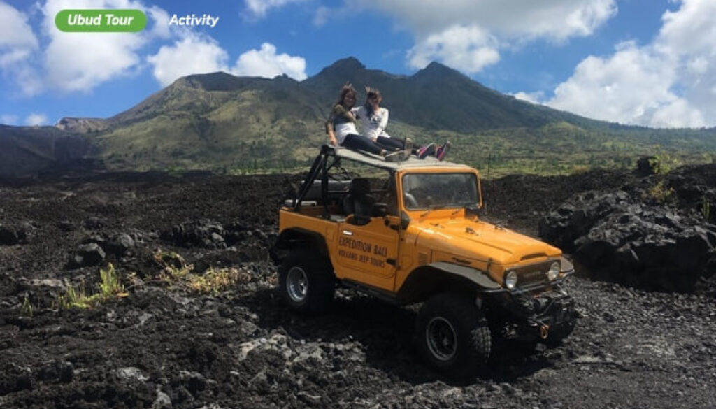 Sunrise & Black Lava Jeep Tour(1)